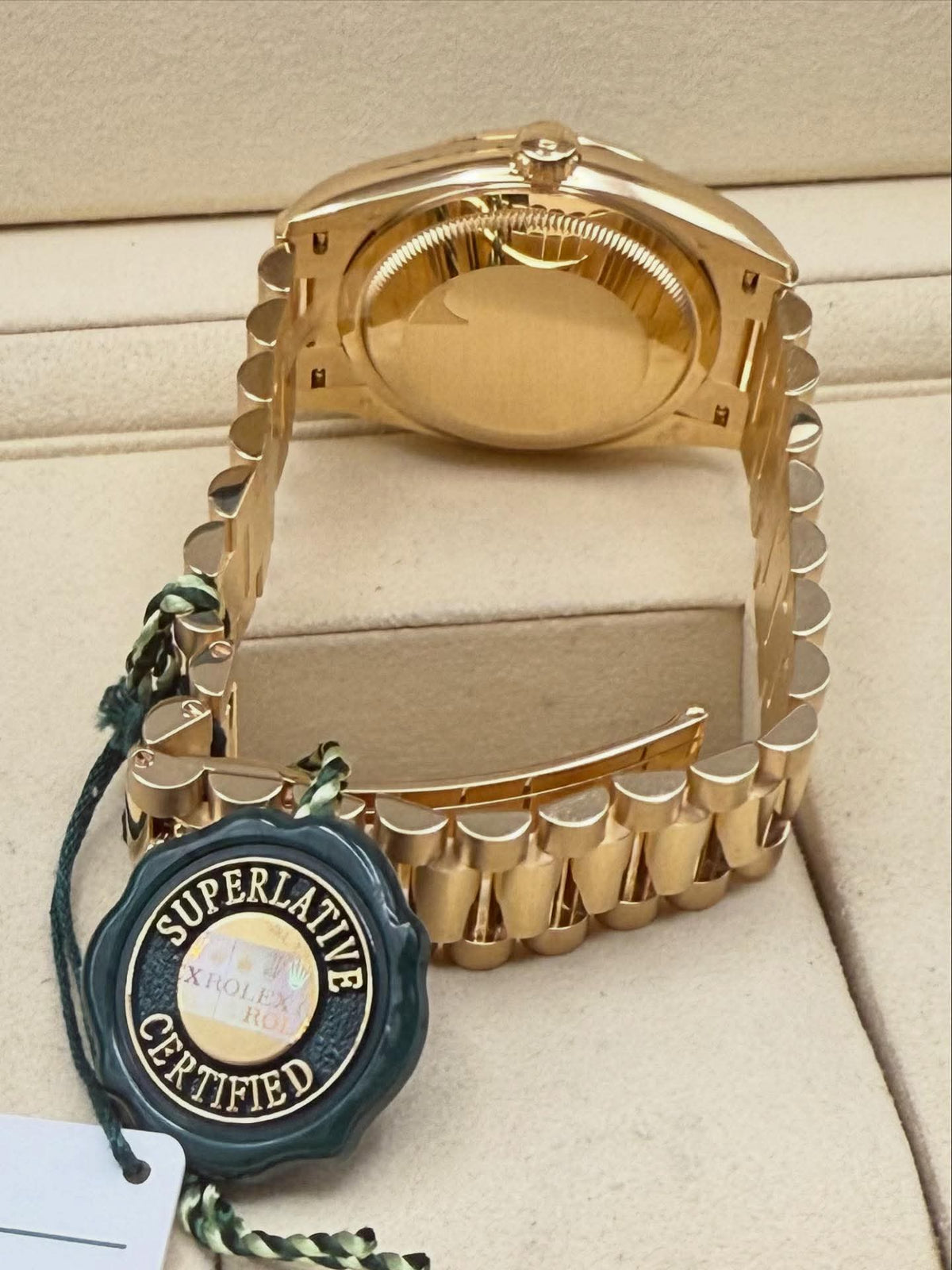 Rol_ex Presi_dent Day_Date Green Diamond Dial Gold Bracelet Mens Watch premiumwearing.online