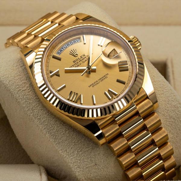 Rolee_x oyster Perpetual Day Date 40 Battery Gold-Gold