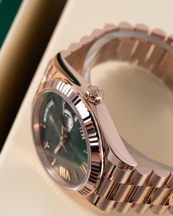 Rolee_x Oyster Perpetual Day Date 40 Battery Copper Green