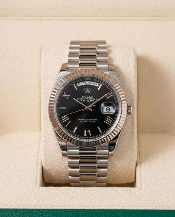 Rolee_x Oyster Perpetual Day Date 40 Battery Gold-Black