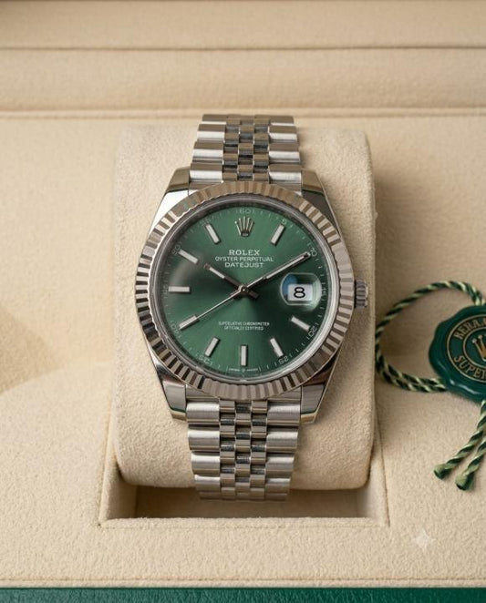 Rolee_x Oyster Perpetual Date Just Silver Green